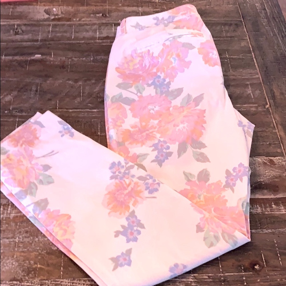 Twill Flowered Straight Leg Pant